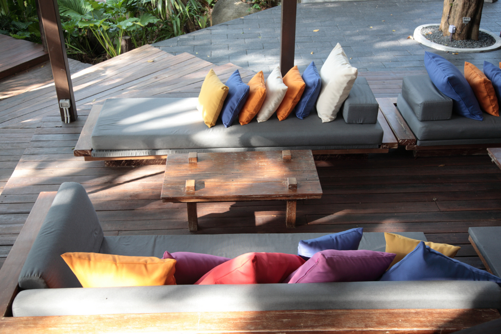 How to Make Outdoor Cushions: Step-by-Step DIY Guide